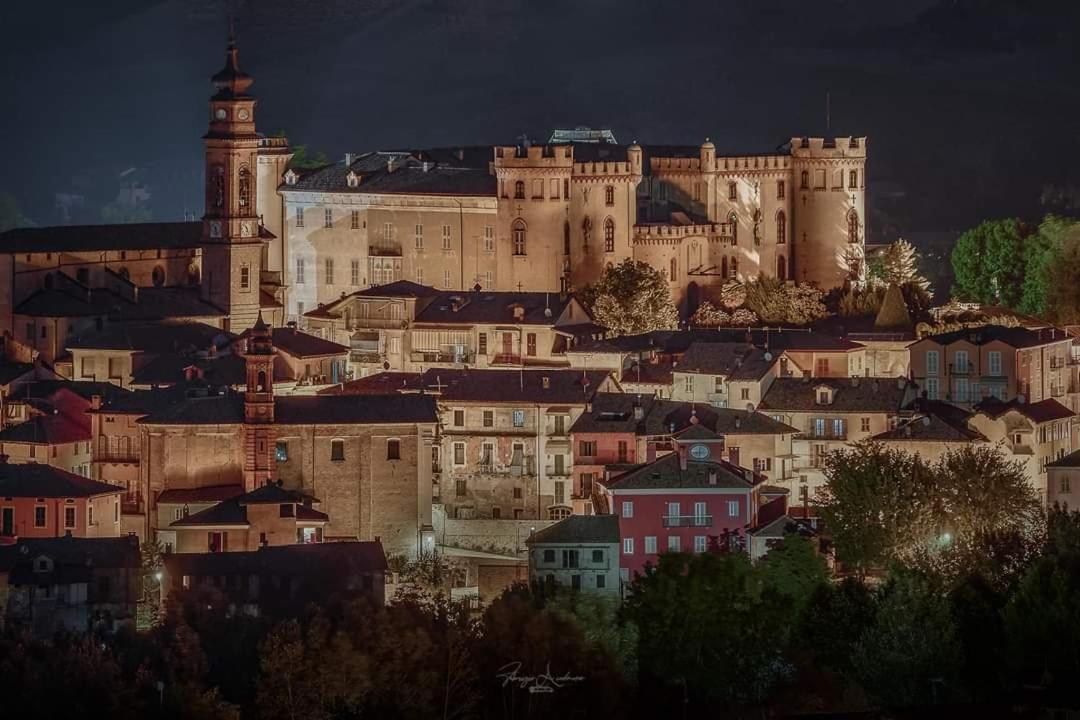 La Rocca Di Efisio Lejlighedshotel Costigliole d'Asti Eksteriør billede