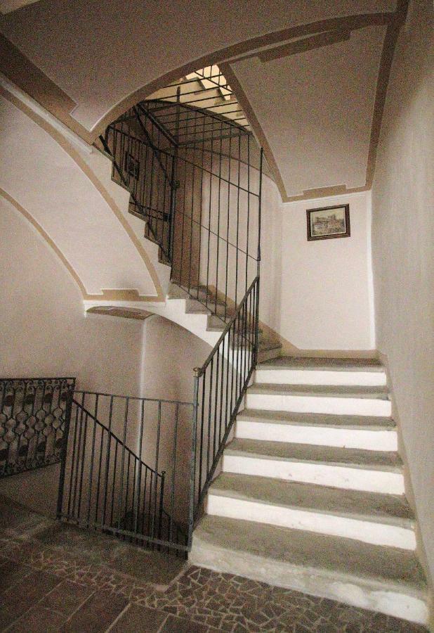 La Rocca Di Efisio Lejlighedshotel Costigliole d'Asti Eksteriør billede